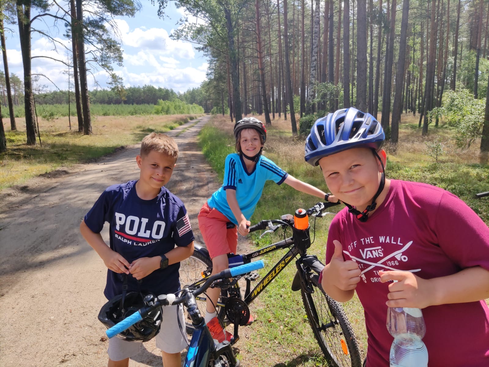 aktywne-wakacje-mlodziez